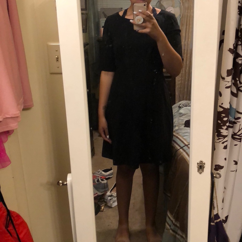 Dress - Picture 1 of 3